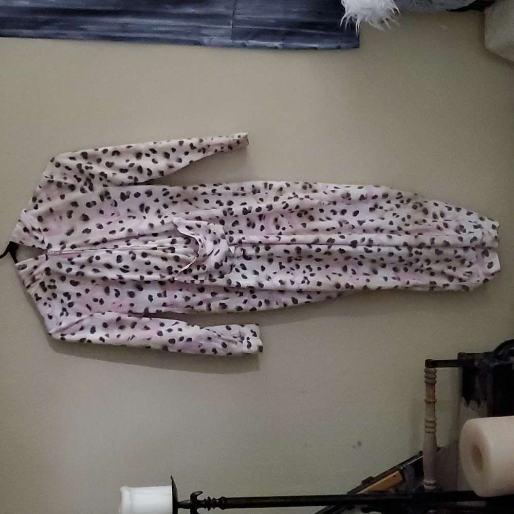 Justice cat onesie with pink hearts, size 8